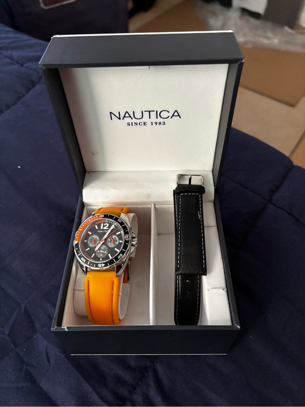 Nautica Men's Black Dial Watch Orange Silicone & new Black Leather Straps READ